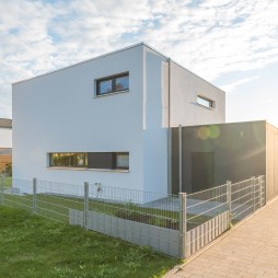 社長が大工。だから快適安心な住まい。